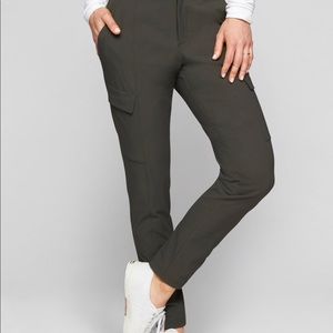 Athleta Wander Utility pant, Never worn